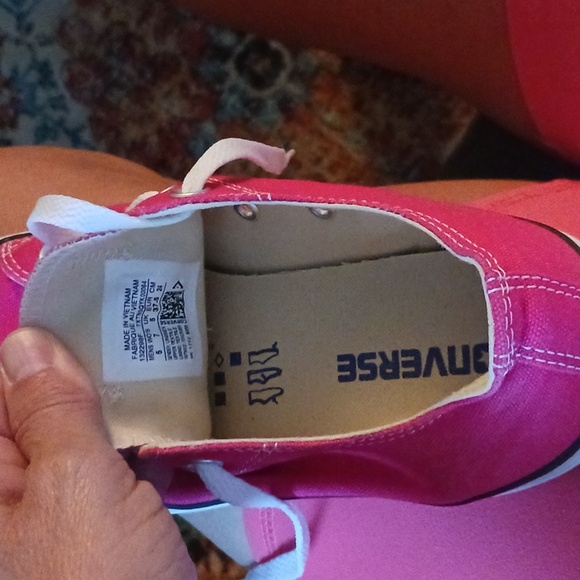 CONVERSE ALL STAR Watermelon Red Size 7 - Picture 9 of 9